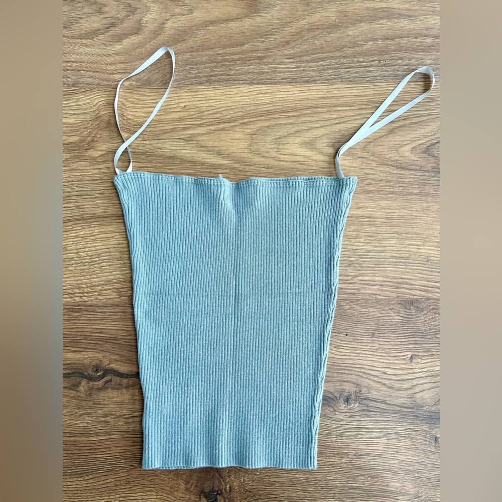 SUPERDOWN | Edith Sweater Knit Tube Top - Picture 3 of 6